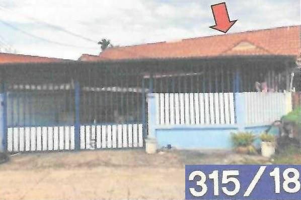 ทาวน์เฮ้าส์หลุดจำนอง ธ.ธนาคารอาคารสงเคราะห์ สุราษฎร์ธานี กาญจนดิษฐ์ ท่าทองใหม่