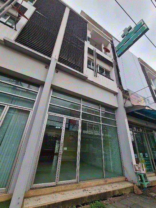 อาคารพาณิชย์หลุดจำนอง ธ.ธนาคารกรุงเทพ กรุงเทพมหานคร หนองแขม หนองแขม