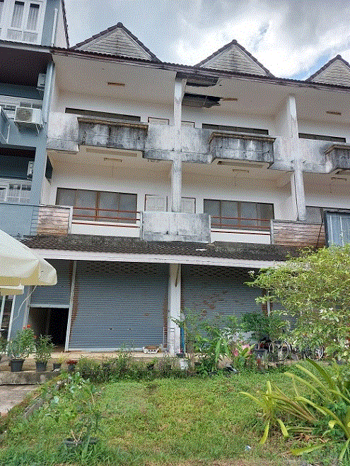 อาคารพาณิชย์หลุดจำนอง ธ.ธนาคารกรุงเทพ พังงา ตะกั่วป่า คึกคัก