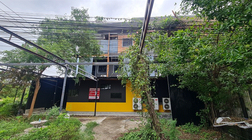 อาคารพาณิชย์หลุดจำนอง ธ.ธนาคารกรุงเทพ ตาก เมืองตาก ไม้งาม